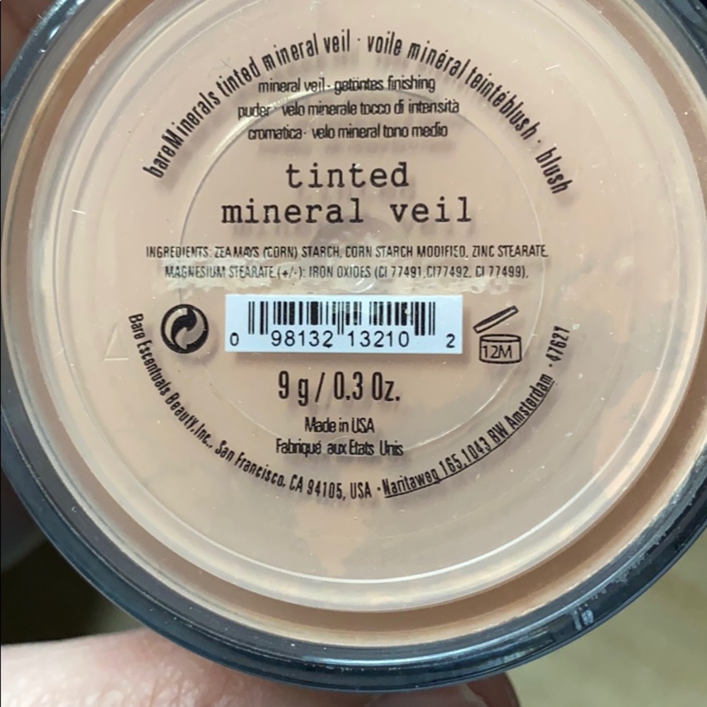 Bare Escentuals * Tinted MINERAL VEIL* Powder